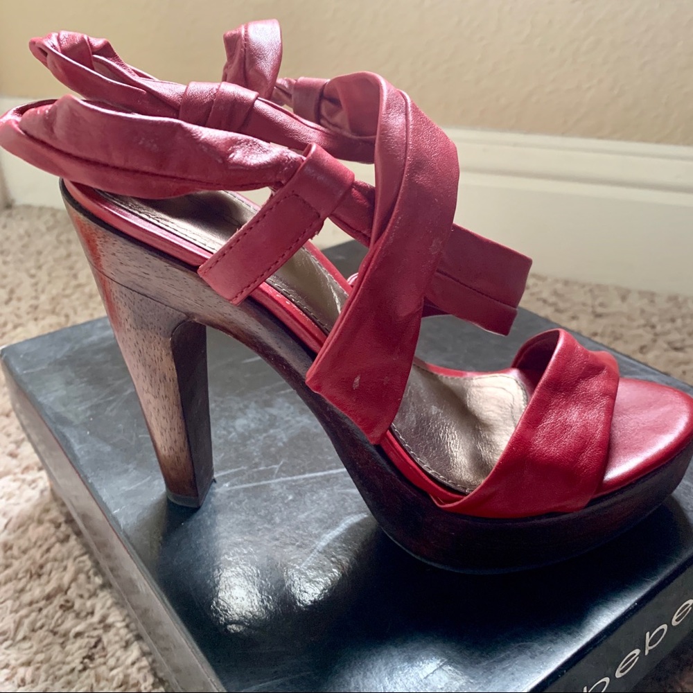 Leather Wooden Pumps